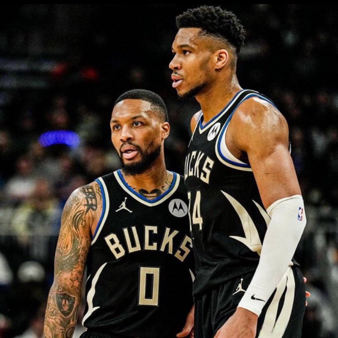 密尔沃基雄鹿发布备战花絮，今晨复出首秀，全明星赛任务艰巨，轮换策略成焦点的简单介绍